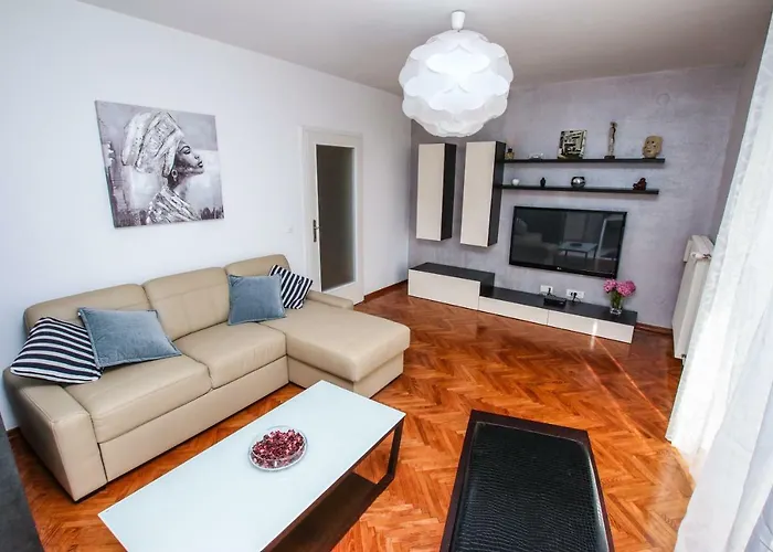 Family Appartement Peroj